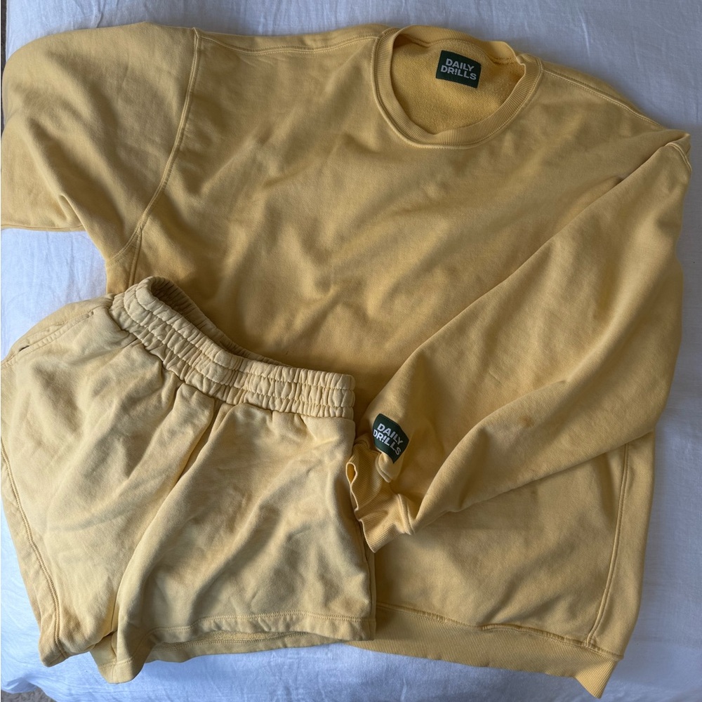 Daily Drills Yellow Sweatshirt and Shorts Set